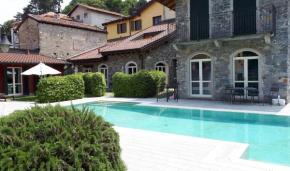 BELLAGIO DREAMS APT, pool, with private garden, near lake Bellagio